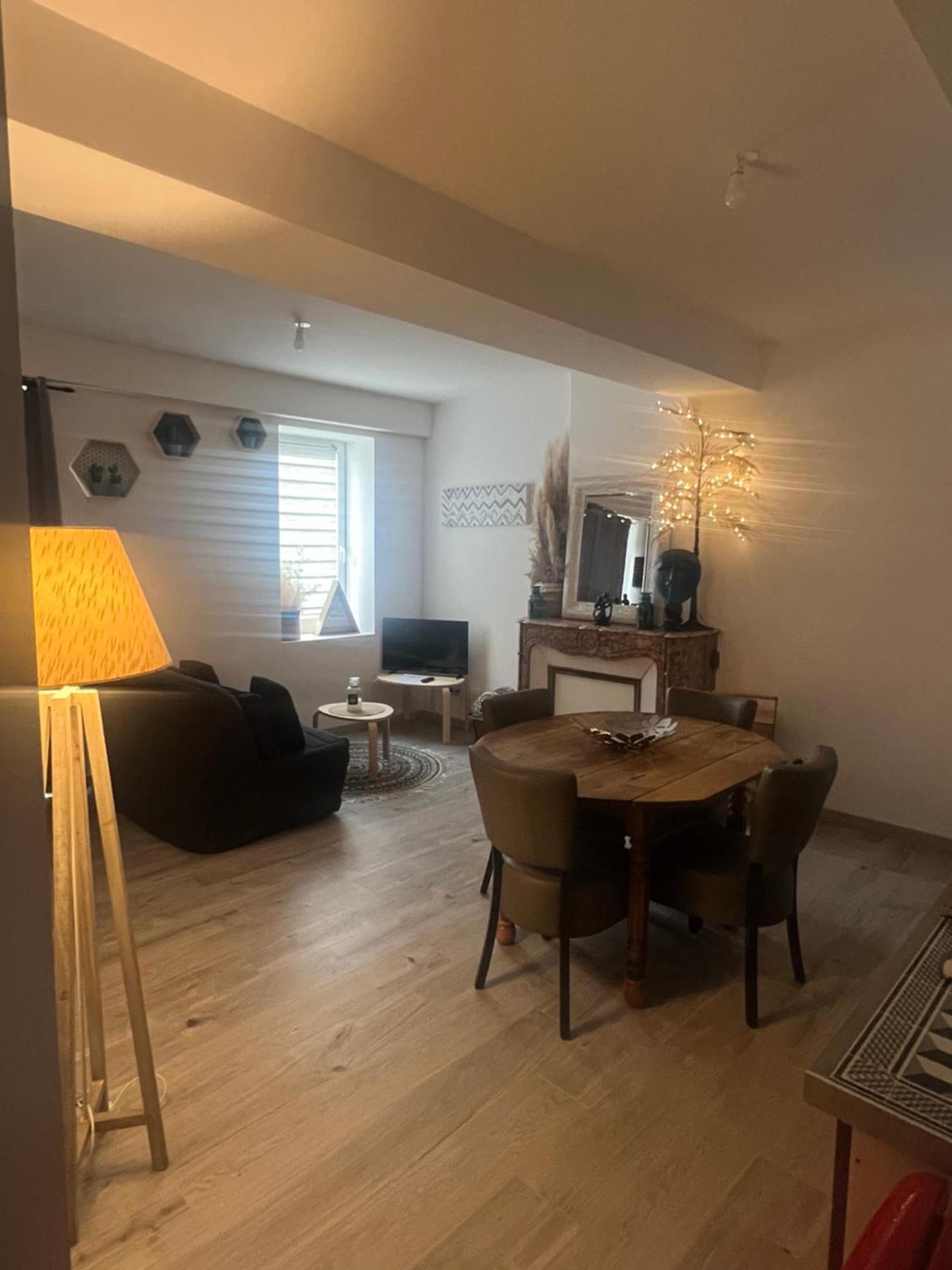 Appartement Prive « Rive Droite » Serrieres  Екстер'єр фото